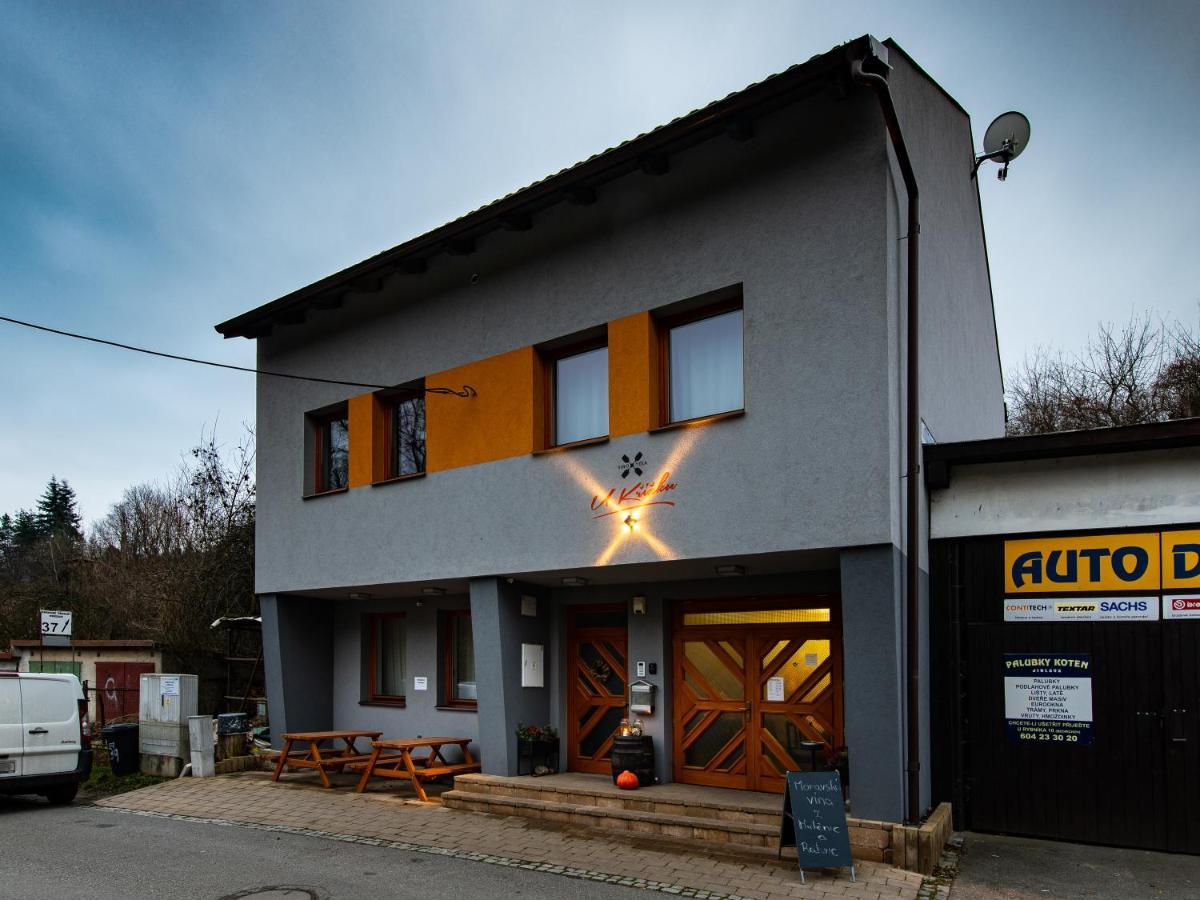 Apartman U Krizku イフラヴァ エクステリア 写真