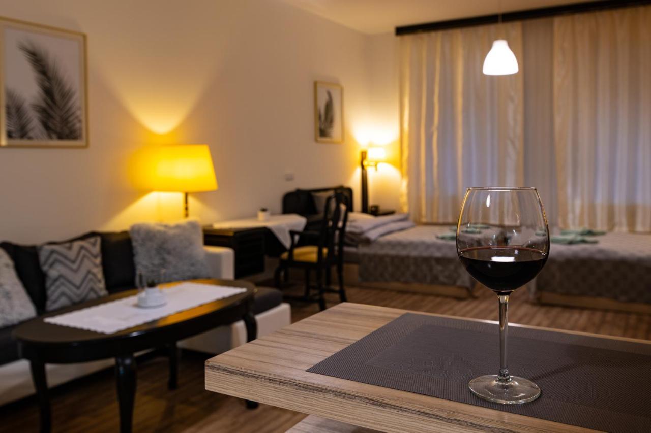 Apartman U Krizku イフラヴァ エクステリア 写真