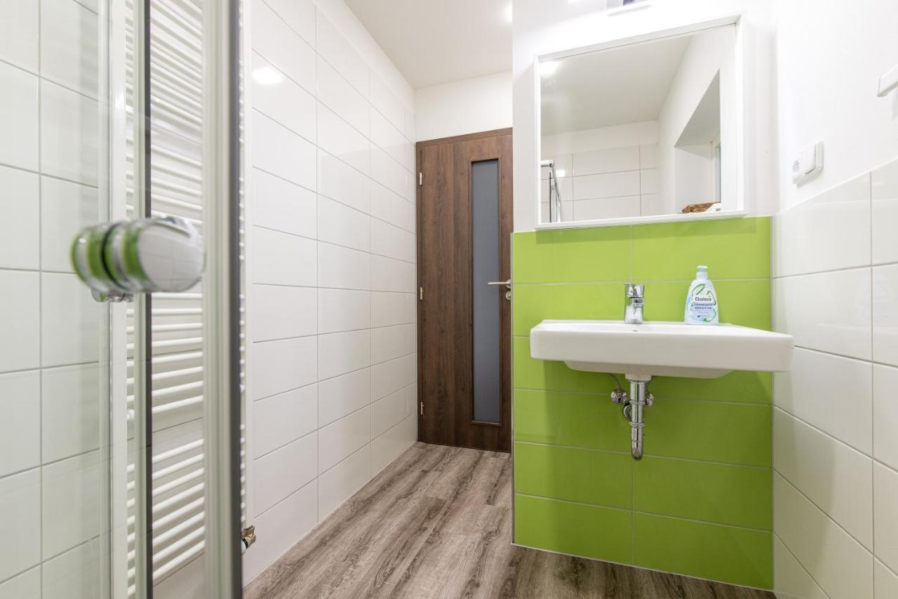 Apartman U Krizku イフラヴァ エクステリア 写真